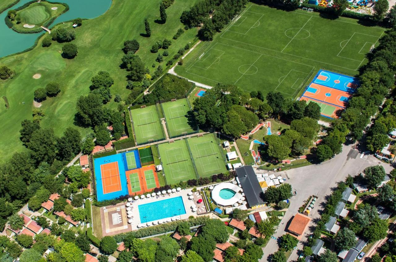 Pra' Delle Torri - Adria Holiday Mobile Homes Каорле Экстерьер фото